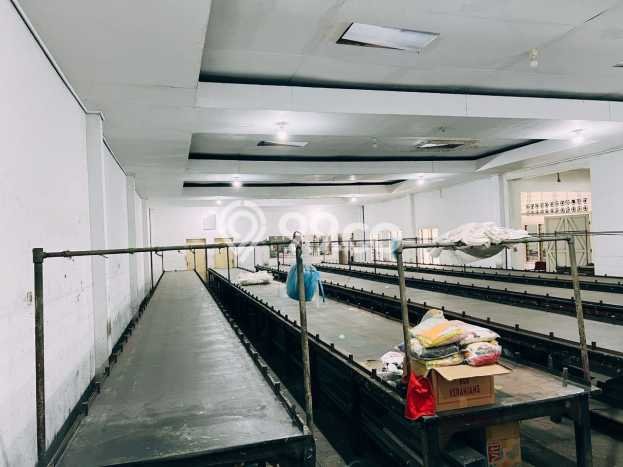 Gudang Bagus Dijual LB 1000m2 Lokasi Strategis Bandung Area Cocok untuk Berbisnis Gudang Bagus Dijual LB 1000m2 Lokasi Strategis Bandung Area Cocok untuk Berbisnis