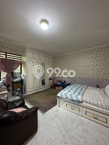 Rumah Elit LB 180m2 Siap Pakai Desain Elegan di Pulomas, Jakarta Timur Rumah Elit LB 180m2 Siap Pakai Desain Elegan di Pulomas, Jakarta Timur