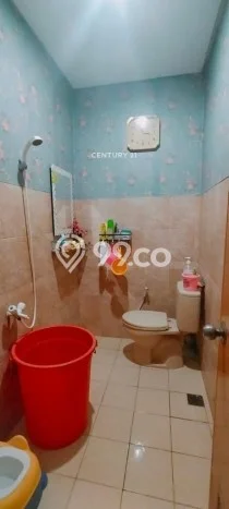 Jual Rumah Eksklusif 3 KT di Pondok Bambu, Jakarta Timur Jual Rumah Eksklusif 3 KT di Pondok Bambu, Jakarta Timur