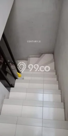 Jual Rumah Eksklusif 3 KT di Pondok Bambu, Jakarta Timur Jual Rumah Eksklusif 3 KT di Pondok Bambu, Jakarta Timur