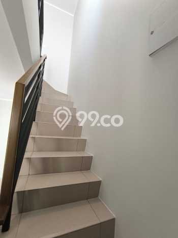 Rumah Minimalis 2 KT LT 55m2 di Summarecon Crown Gading Rumah Minimalis 2 KT LT 55m2 di Summarecon Crown Gading
