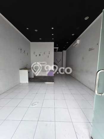 Ruko Lokasi Strategis Kawasan , Luas 103m2m², Jalan Raya Ruko Lokasi Strategis Kawasan , Luas 103m2m², Jalan Raya