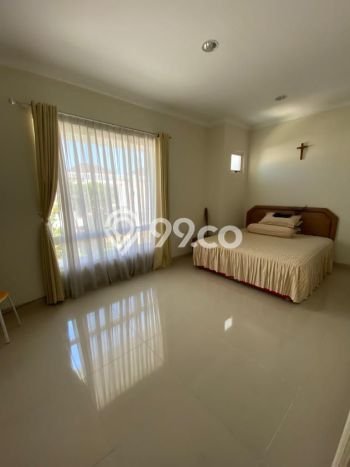 Rumah Elit Modern Tanpa Renovasi di Gading Serpong Tangerang Rumah Elit Modern Tanpa Renovasi di Gading Serpong Tangerang