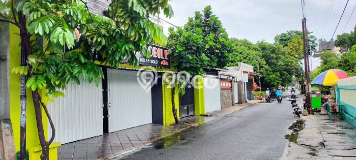 Rumah Eksklusif Dijual LT 400m2 di Serengan, Solo Rumah Eksklusif Dijual LT 400m2 di Serengan, Solo
