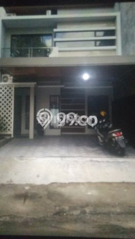 Dijual Rumah 3 Kamar Lokasi Ideal Bagus dan Strategis di Banjarsari Dijual Rumah 3 Kamar Lokasi Ideal Bagus dan Strategis di Banjarsari