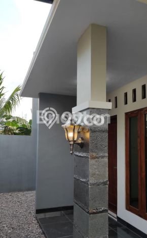 Jual Rumah Favorit Siap Huni LB 120m2 di Colomadu, Karanganyar Jual Rumah Favorit Siap Huni LB 120m2 di Colomadu, Karanganyar