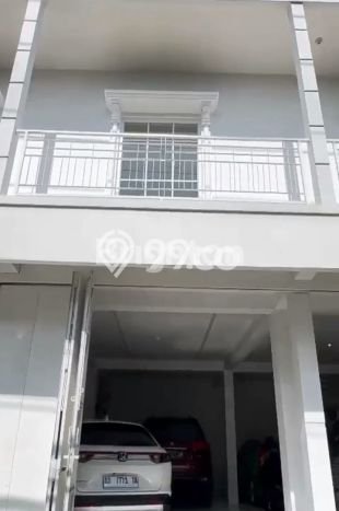 Ruko Disewakan di Jajar, Luas 120m2m², Lokasi Bisnis, Akses Strategis Ruko Disewakan di Jajar, Luas 120m2m², Lokasi Bisnis, Akses Strategis