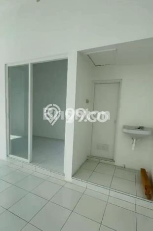 Ruko Disewakan di Jajar, Luas 120m2m², Lokasi Bisnis, Akses Strategis Ruko Disewakan di Jajar, Luas 120m2m², Lokasi Bisnis, Akses Strategis
