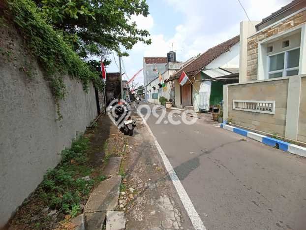 Jual Rumah Strategis Bagus Punya 2 KT di Manahan Solo SHM Jual Rumah Strategis Bagus Punya 2 KT di Manahan Solo SHM