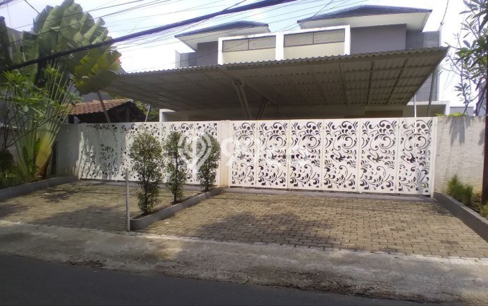 Dijual Rumah Premium dengan Fasilitas Sekitar Lengkap di Jagakarsa, Jakarta Selatan Dijual Rumah Premium dengan Fasilitas Sekitar Lengkap di Jagakarsa, Jakarta Selatan