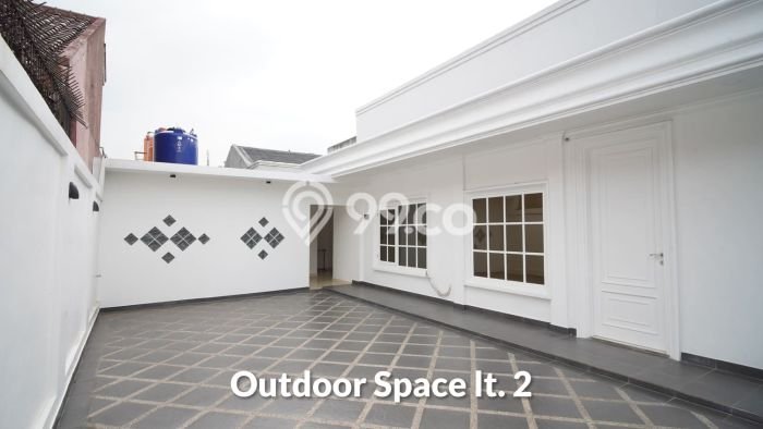 Rumah Elit Modern Tanpa Renovasi di Kemang Jakarta Selatan Rumah Elit Modern Tanpa Renovasi di Kemang Jakarta Selatan