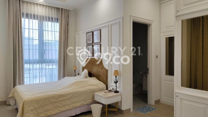 Jual Cepat Rumah 4 KT 4 KM di Kawasan Komersial Kelapa Gading, Jakarta Utara Jual Cepat Rumah 4 KT 4 KM di Kawasan Komersial Kelapa Gading, Jakarta Utara