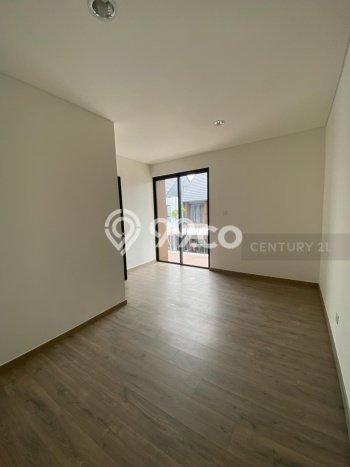 SIAP HUNI! Rumah Asri di Cakung, LT 87m² Bangunan 175m² SIAP HUNI! Rumah Asri di Cakung, LT 87m² Bangunan 175m²