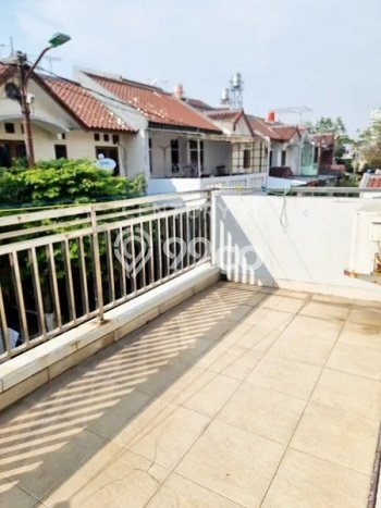 Jual Rumah Minimalis Bagus Punya 3 KT di Kelapa Gading Jakarta Utara SHM Jual Rumah Minimalis Bagus Punya 3 KT di Kelapa Gading Jakarta Utara SHM