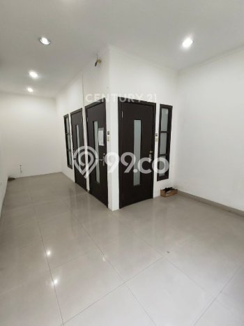 Ruko Usaha Dijual di Kelapa Gading Jakarta Utara LT 75m2 & LB 180m2 Ruko Usaha Dijual di Kelapa Gading Jakarta Utara LT 75m2 & LB 180m2