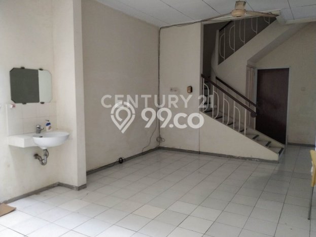 Siap Huni Hunian Elit 4 Kamar di Kelapa Gading Dekat ke Mana Saja Siap Huni Hunian Elit 4 Kamar di Kelapa Gading Dekat ke Mana Saja