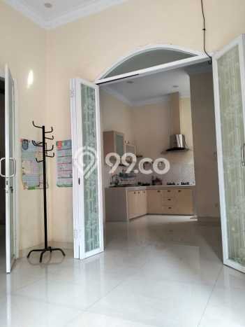 Rumah Luas Asri 2 KT Siap Pakai di harapan indah Bekasi Rumah Luas Asri 2 KT Siap Pakai di harapan indah Bekasi