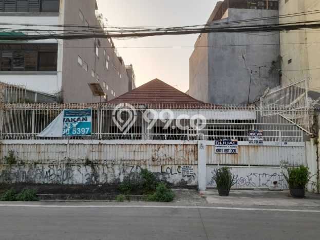 Rumah Luxury Modern Tanpa Renovasi di Kartini Jakarta Pusat Rumah Luxury Modern Tanpa Renovasi di Kartini Jakarta Pusat