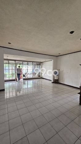 Siap Huni Hunian Elit 12 Kamar di Menteng Dekat ke Mana Saja Siap Huni Hunian Elit 12 Kamar di Menteng Dekat ke Mana Saja