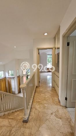 Rumah Mewah LB 208m2 Siap Huni Desain Elegan di Lippo Karawaci, Tangerang Rumah Mewah LB 208m2 Siap Huni Desain Elegan di Lippo Karawaci, Tangerang