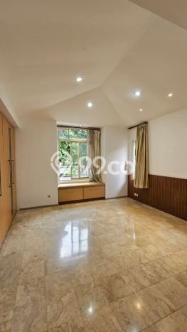 Rumah Mewah LB 208m2 Siap Huni Desain Elegan di Lippo Karawaci, Tangerang Rumah Mewah LB 208m2 Siap Huni Desain Elegan di Lippo Karawaci, Tangerang