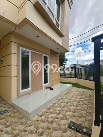 Hunian Mewah LB 130m2 Siap Huni Desain Elegan di Sektor 7A/B-Gading Serpong, Tangerang Hunian Mewah LB 130m2 Siap Huni Desain Elegan di Sektor 7A/B-Gading Serpong, Tangerang