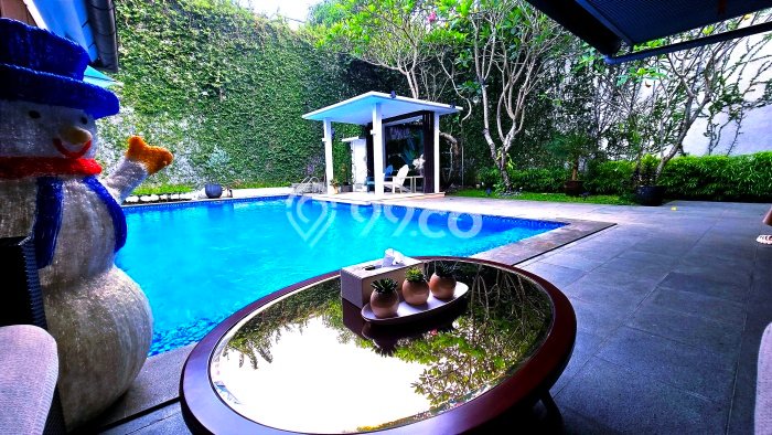 Dijual Rumah Luas Elegan Dengan View Cantik di BSD City, Tangerang Dijual Rumah Luas Elegan Dengan View Cantik di BSD City, Tangerang