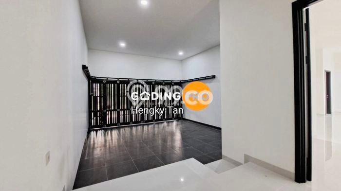 Rumah Luxury Modern Siap Huni di BSD Puspita Loka Tangerang Rumah Luxury Modern Siap Huni di BSD Puspita Loka Tangerang