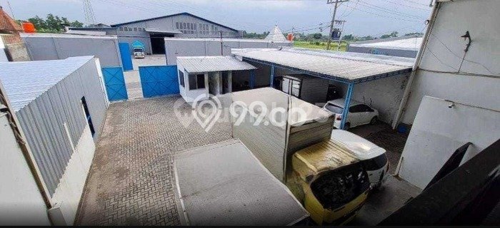 Area Ramai! Gudang Dijual di Kartasura untuk Bisnis Luas Bangunan 630m2 Area Ramai! Gudang Dijual di Kartasura untuk Bisnis Luas Bangunan 630m2