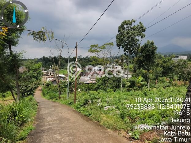 Jarang Ada! Tanah di Junrejo Punya Luas 880m2 SHM Jarang Ada! Tanah di Junrejo Punya Luas 880m2 SHM