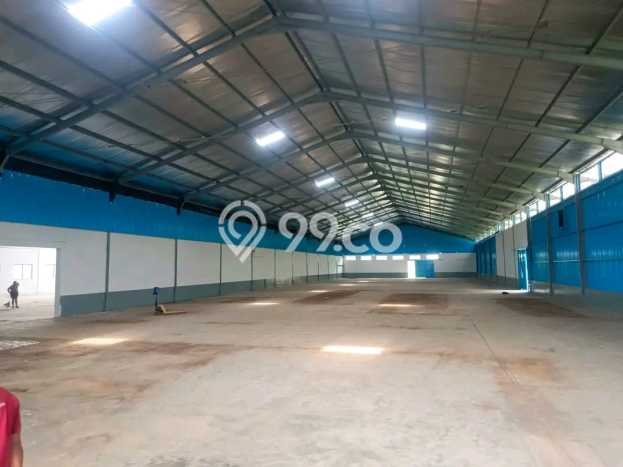 Disewakan Pabrik komersial di Tegal Barat luas bangunan 8000m2 Disewakan Pabrik komersial di Tegal Barat luas bangunan 8000m2
