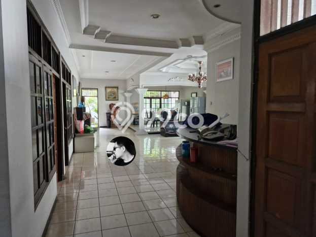 Unit Ruko Dijual di Yogyakarta LT 1151m2 & LB 870m2 Unit Ruko Dijual di Yogyakarta LT 1151m2 & LB 870m2