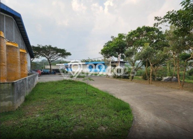 Unit Gudang Paling Strategis di Temanggung Temanggung dengan LB 15000m2 Unit Gudang Paling Strategis di Temanggung Temanggung dengan LB 15000m2