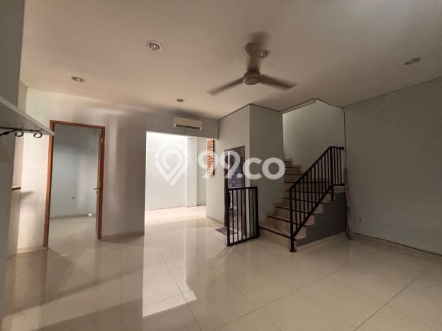 Rumah sewa siap pakai 3 KT di Bintaro, Tangerang Selatan Rumah sewa siap pakai 3 KT di Bintaro, Tangerang Selatan