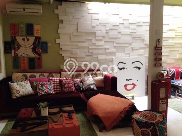 Rumah Elit Modern Tanpa Renovasi di Bintaro Tangerang Selatan Rumah Elit Modern Tanpa Renovasi di Bintaro Tangerang Selatan