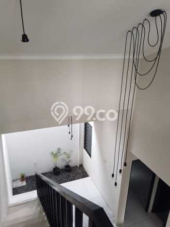 Rumah 3 KT 2 KM di Area Bintaro, Tangerang Selatan Rumah 3 KT 2 KM di Area Bintaro, Tangerang Selatan
