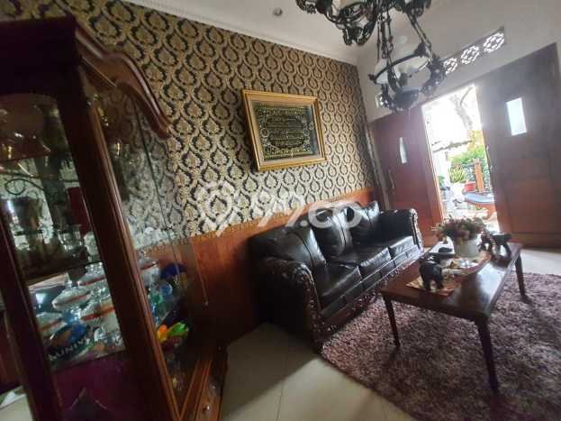 Rumah area Bintaro, Tangerang Selatan, LT 112m² Bangunan 200m² Rumah area Bintaro, Tangerang Selatan, LT 112m² Bangunan 200m²