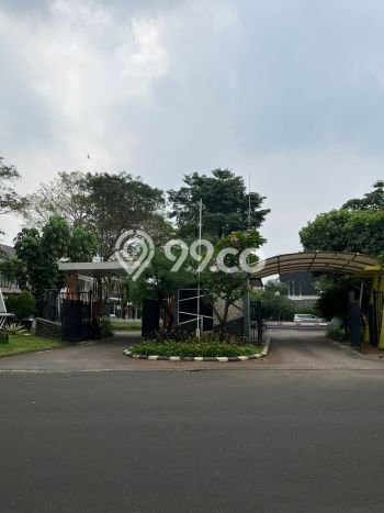 Rumah Area Nyaman di Bintaro, Tangerang Selatan, LT 135m² LB 200m² Rumah Area Nyaman di Bintaro, Tangerang Selatan, LT 135m² LB 200m²