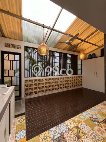 Rumah Area Nyaman di Bintaro, Tangerang Selatan, LT 135m² LB 200m² Rumah Area Nyaman di Bintaro, Tangerang Selatan, LT 135m² LB 200m²