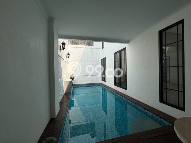 Hunian Elit LB 385m2 Siap Pakai Desain Elegan di Bintaro, Tangerang Selatan Hunian Elit LB 385m2 Siap Pakai Desain Elegan di Bintaro, Tangerang Selatan