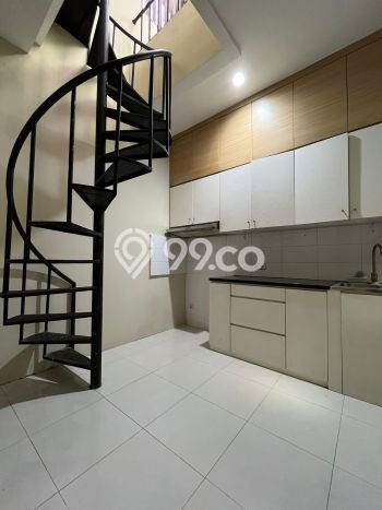 Rumah Area Nyaman di Bintaro, Tangerang Selatan, LT 135m² LB 200m² Rumah Area Nyaman di Bintaro, Tangerang Selatan, LT 135m² LB 200m²