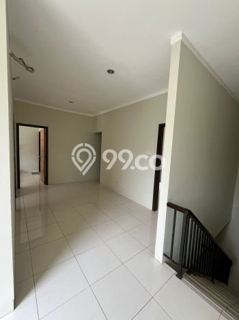 Rumah Area Nyaman di Bintaro, Tangerang Selatan, LT 135m² LB 200m² Rumah Area Nyaman di Bintaro, Tangerang Selatan, LT 135m² LB 200m²