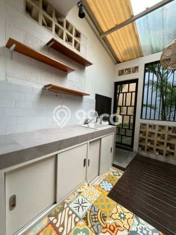 Rumah Area Nyaman di Bintaro, Tangerang Selatan, LT 135m² LB 200m² Rumah Area Nyaman di Bintaro, Tangerang Selatan, LT 135m² LB 200m²