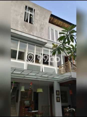 Rumah Elit Modern Siap Huni di Radio Dalam Jakarta Selatan Rumah Elit Modern Siap Huni di Radio Dalam Jakarta Selatan