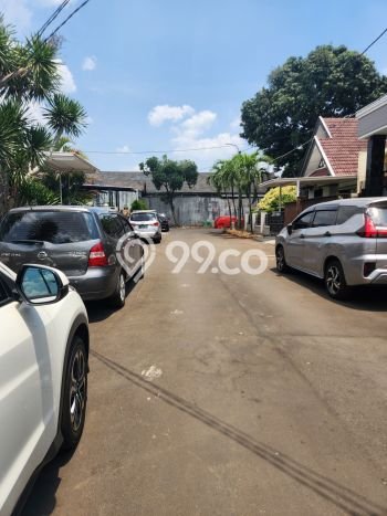 Rumah sewa siap huni 2 KT di Sektor 1A-Gading Serpong, Tangerang Rumah sewa siap huni 2 KT di Sektor 1A-Gading Serpong, Tangerang