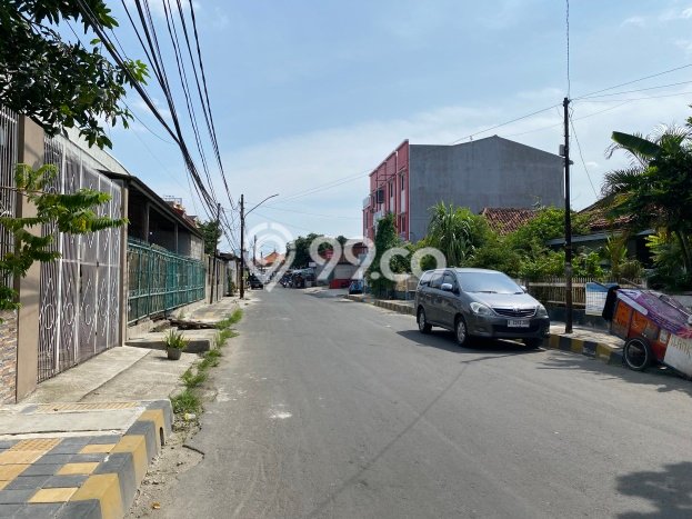 Dijual Cepat Rumah Favorit Siap Huni LB 126m2 di Tangerang, Tangerang Dijual Cepat Rumah Favorit Siap Huni LB 126m2 di Tangerang, Tangerang