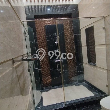 Ready to Use! Premium House LT 300m2 Desain Modern di Pantai Indah Kapuk Ready to Use! Premium House LT 300m2 Desain Modern di Pantai Indah Kapuk
