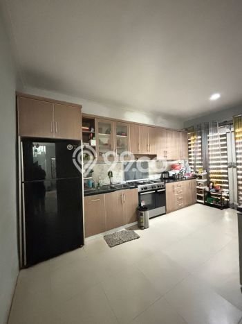 For Sale! Luxury House LT 150m2 Desain Elegan di Modernland For Sale! Luxury House LT 150m2 Desain Elegan di Modernland