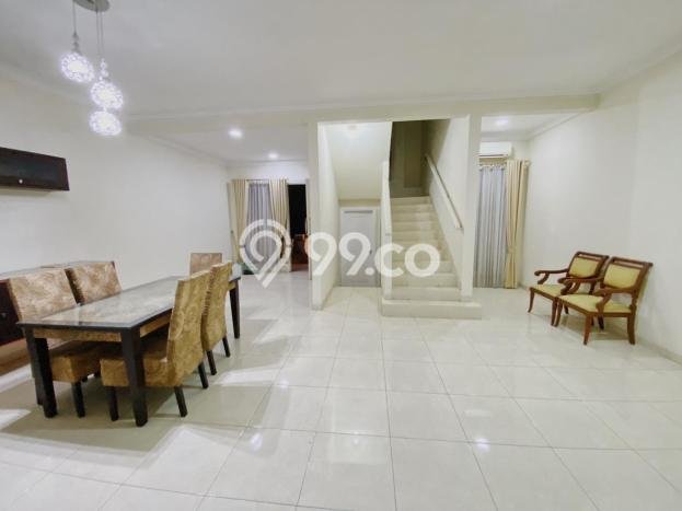 Rumah Elit LB 167m2 Siap Huni Desain Elegan di Alam Sutera, Tangerang Rumah Elit LB 167m2 Siap Huni Desain Elegan di Alam Sutera, Tangerang