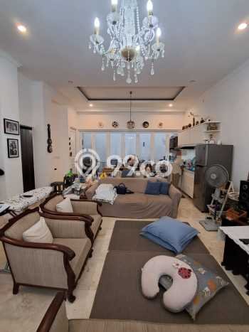 Rumah Luxury Modern Tanpa Renovasi di Joglo Jakarta Barat Rumah Luxury Modern Tanpa Renovasi di Joglo Jakarta Barat
